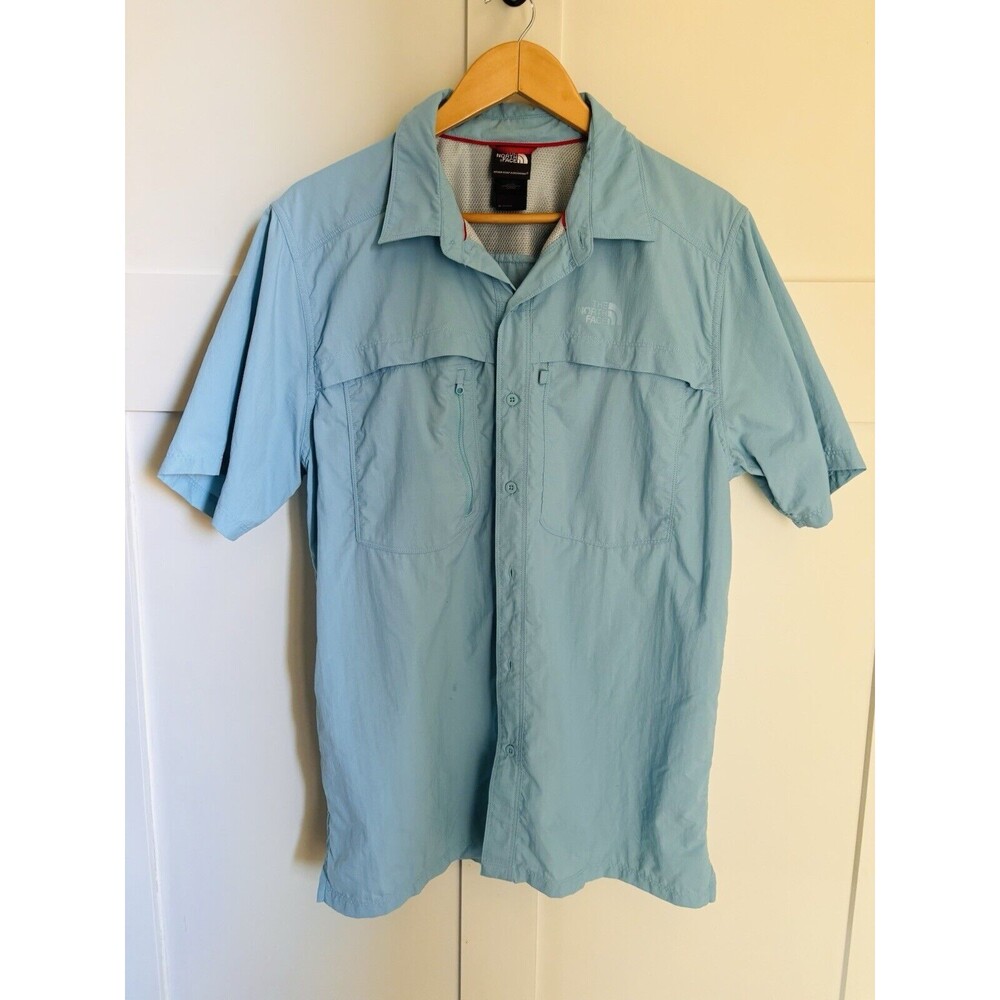 NWOT The North Face Mens Vented Fishing Outdoor Button Up Blue Cargo Shirt Sz L